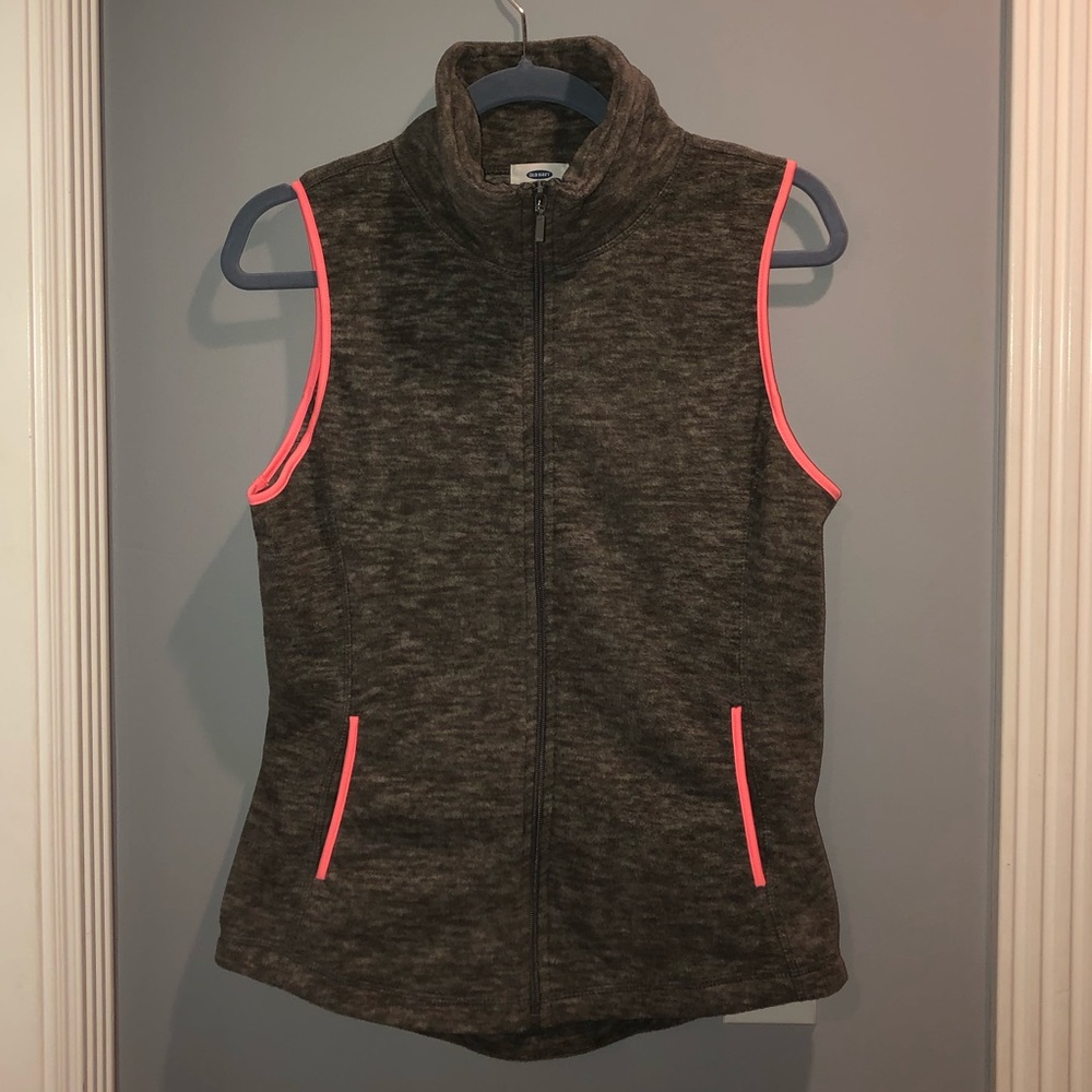 ⭐️3/$30 OLD NAVY VEST